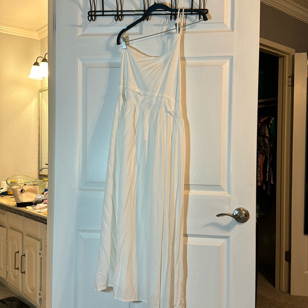 Asymmetrical Strap White Dress with Pockets
